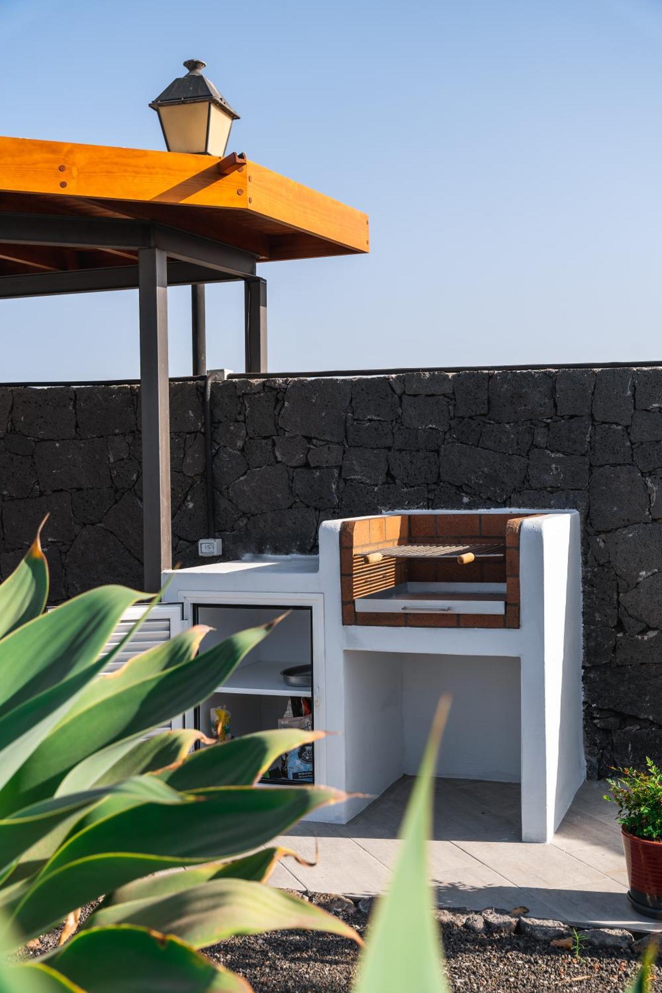 3 Bedroom Villa With Private Pool Close To Papagayo Beach Playa Blanca  Bagian luar foto